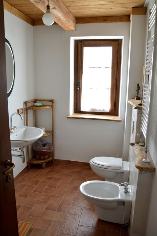 马萨马尔塔纳Agriturismo La Collina别墅 客房 照片